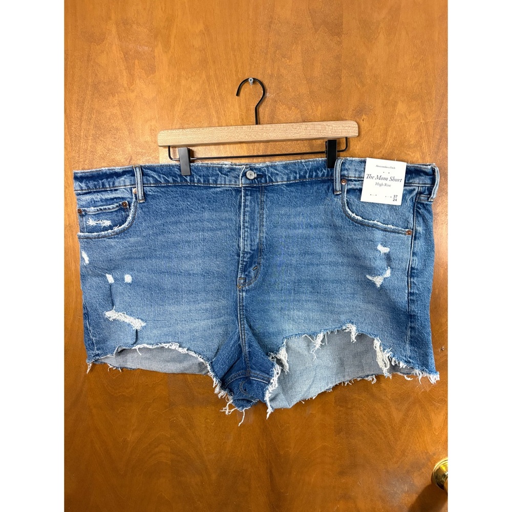 Abercrombie & Fitch High Rise Denim Mom Shorts Jean NWT 37 24 Festival Beachy